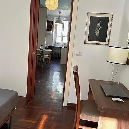 Termini - Via Vicenza By Ghor 로마